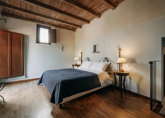 Lodole Bed & Breakfast