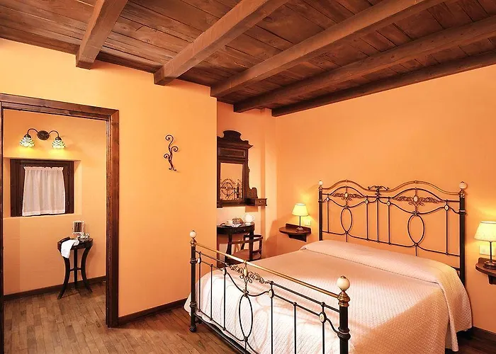 Bed & Breakfast Lodole 4*